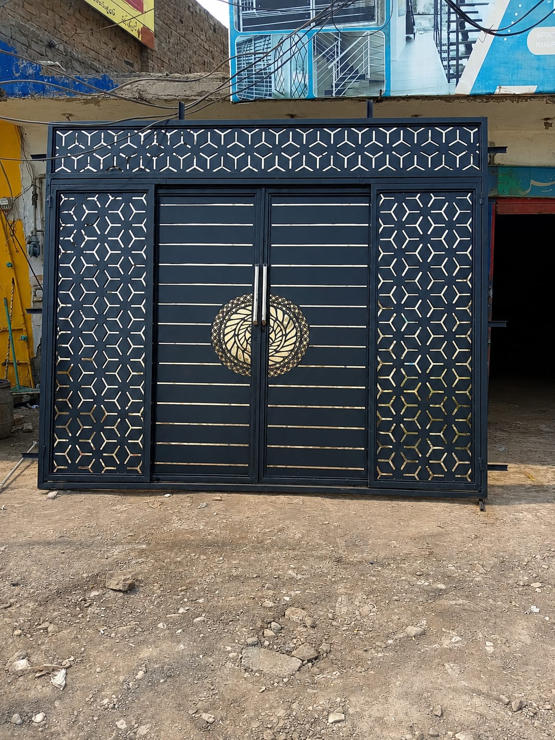Sliding Gate